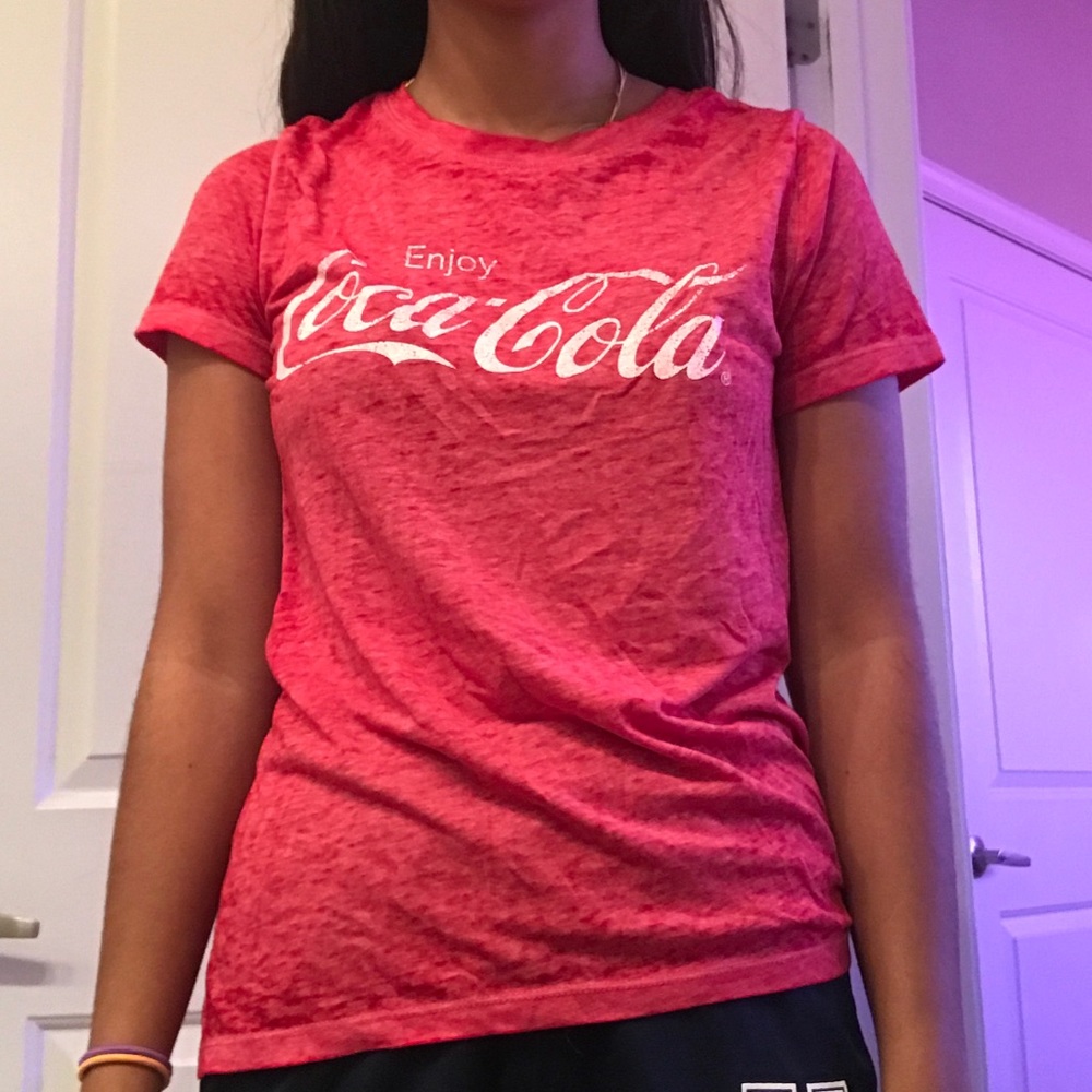 coco cola graphic tee